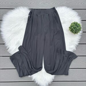 Saints and Hearts Ribbed Lounge Pants